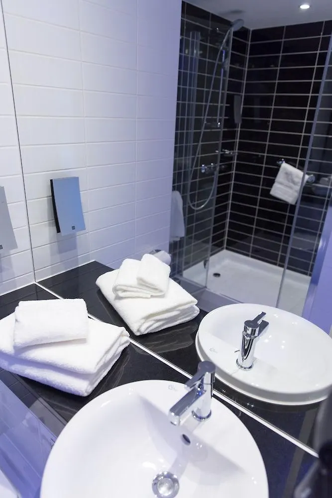 Holiday Inn Express Toulon - Est By Ihg 3*,  Francie