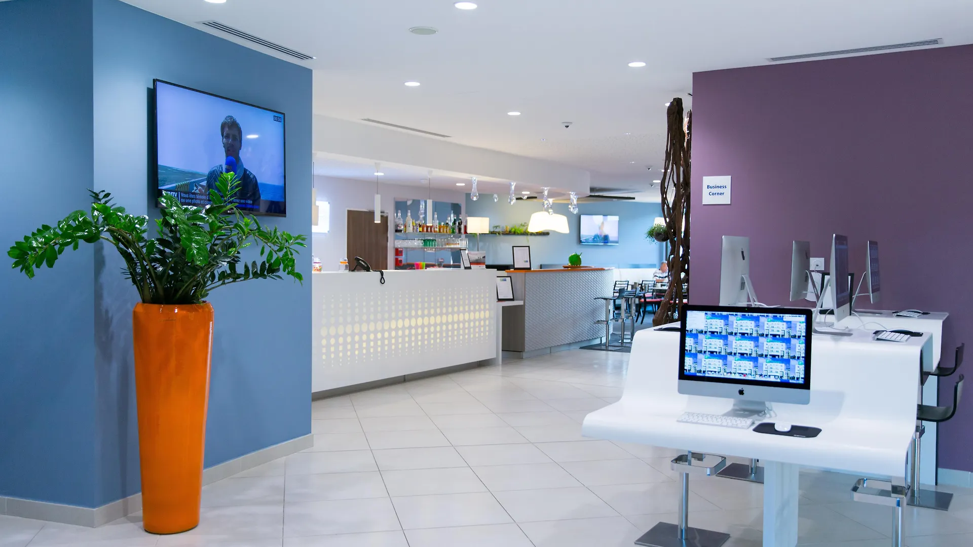 Holiday Inn Express Toulon - Est By Ihg 3*,  Francie