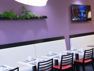 Holiday Inn Express Toulon - Est By Ihg