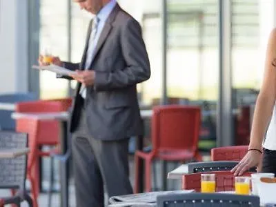 Hotel Holiday Inn Express Toulon - Est By Ihg