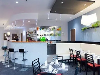Holiday Inn Express Toulon - Est By Ihg 3*,